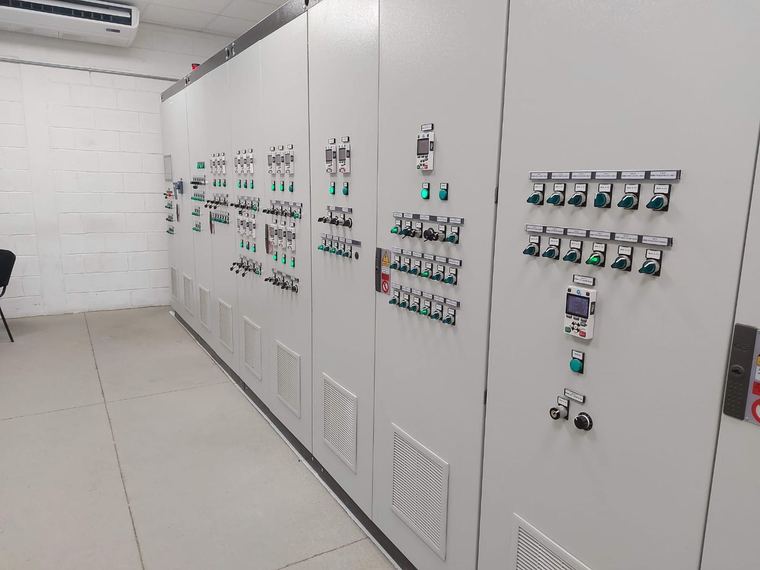 Paneles de control eléctrico fabricados e instalados por IMEC